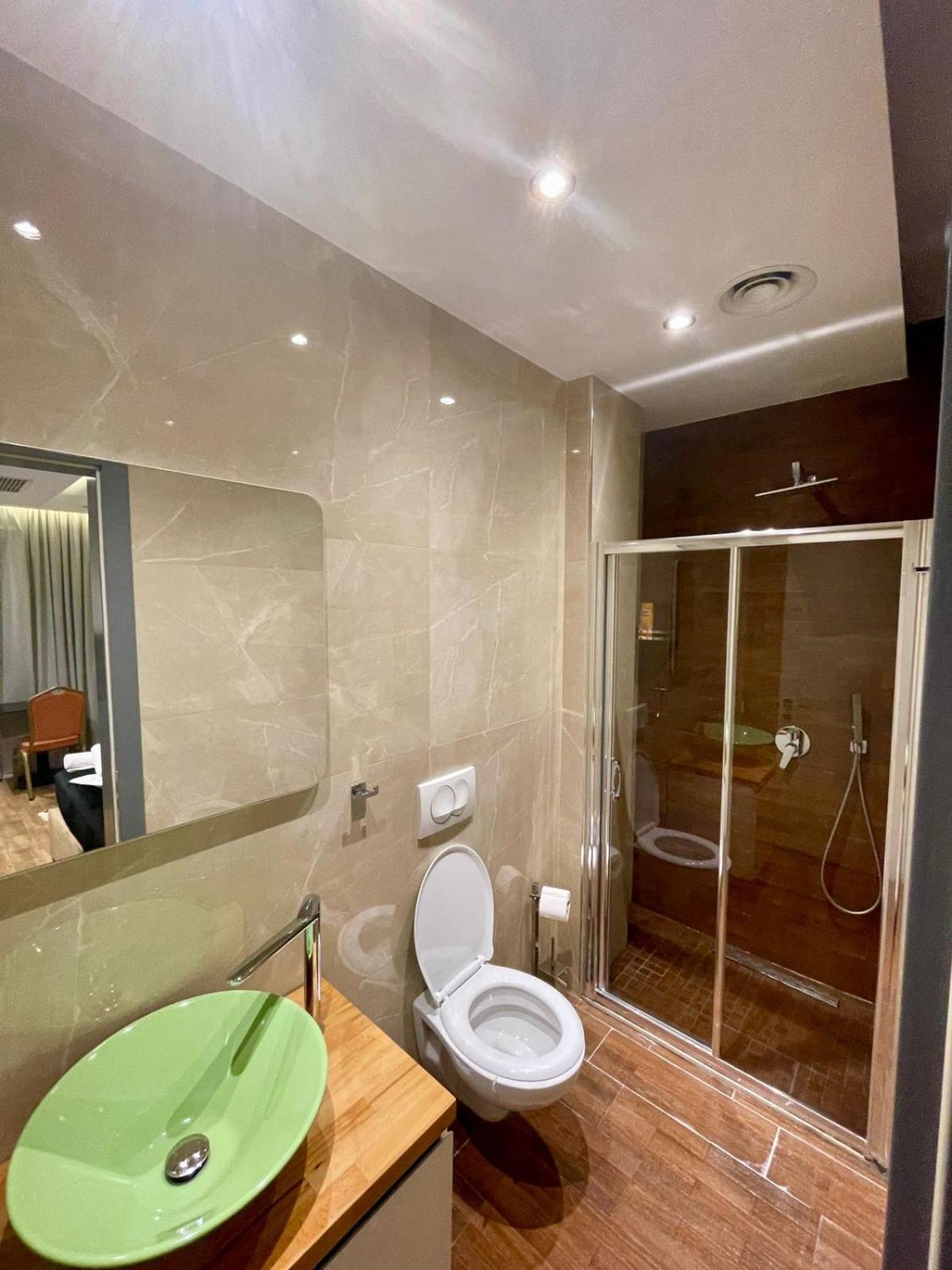 Premium City Studio & Suite Tirana Exterior photo